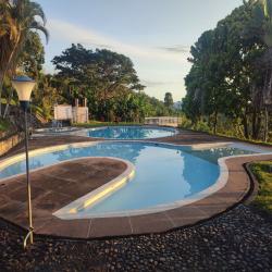 Hacienda La Bonita Paradise 69